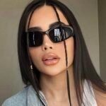 Y2K SUNGLASS - BLACK - Image 4