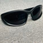 Y2K SUNGLASS - BLACK - Image 7
